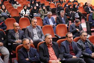 کارگاه آموزشی اصلاح سبک زندگی جهت پیشگیری از بحران سالخوردگی جمعیت ویژه رؤسای ادارات، متخصصان، اعضای هیئت علمی و کارکنان دانشگاه