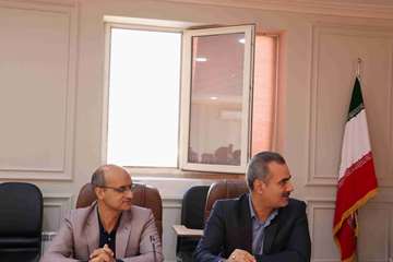 برگزاری جشن ولادت حضرت زینب(س) و روز پرستار در معاونت بهداشتی 