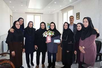 معاون بهداشتی رفسنجان از دندانپزشکان تجلیل کرد