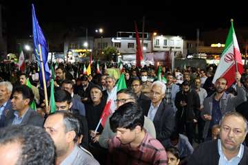 اجتماع بزرگ خانواده دانشگاه علوم پزشکی رفسنجان  در میدان سپهبد شهید حاج قاسم سلیمانی/22 فروردین1405