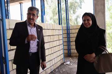 بازدید هیئت دانشگاهی از روند ساخت مرکز خدمات جامع سلامت اسلام آباد